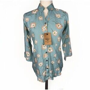 New With Tag Youniverse Blue Floral Button Up Formal Top Size Medium